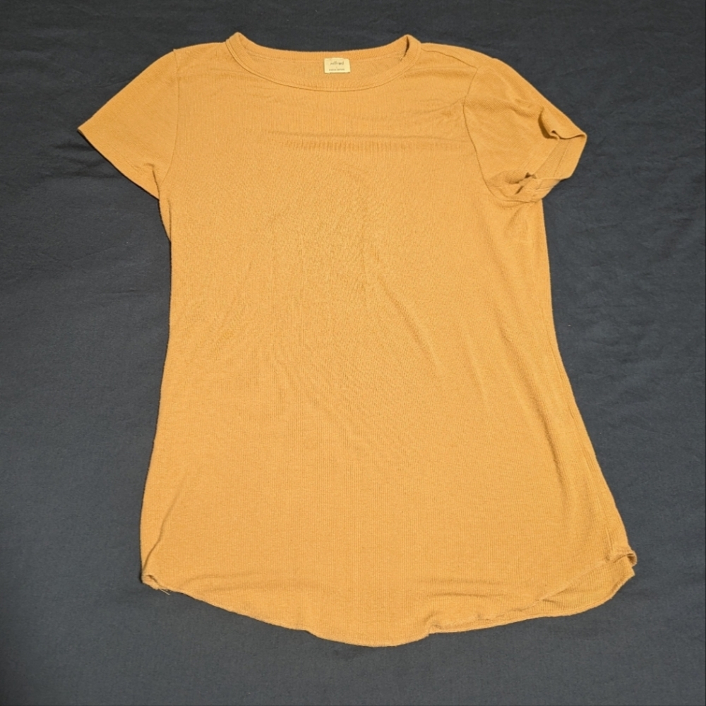 Wilfred peach ribbed tee